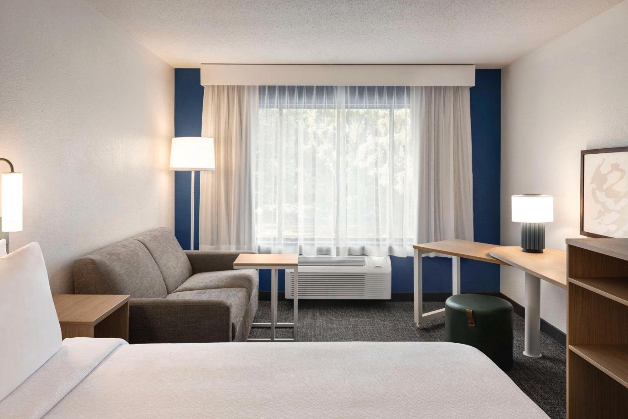 Spark By Hilton Mystic Groton Exteriör bild